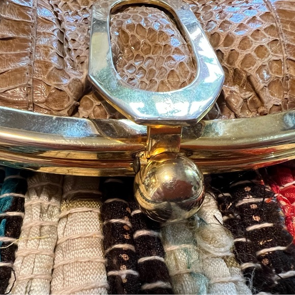 Retro Clutch Purse - Picture 11 of 13